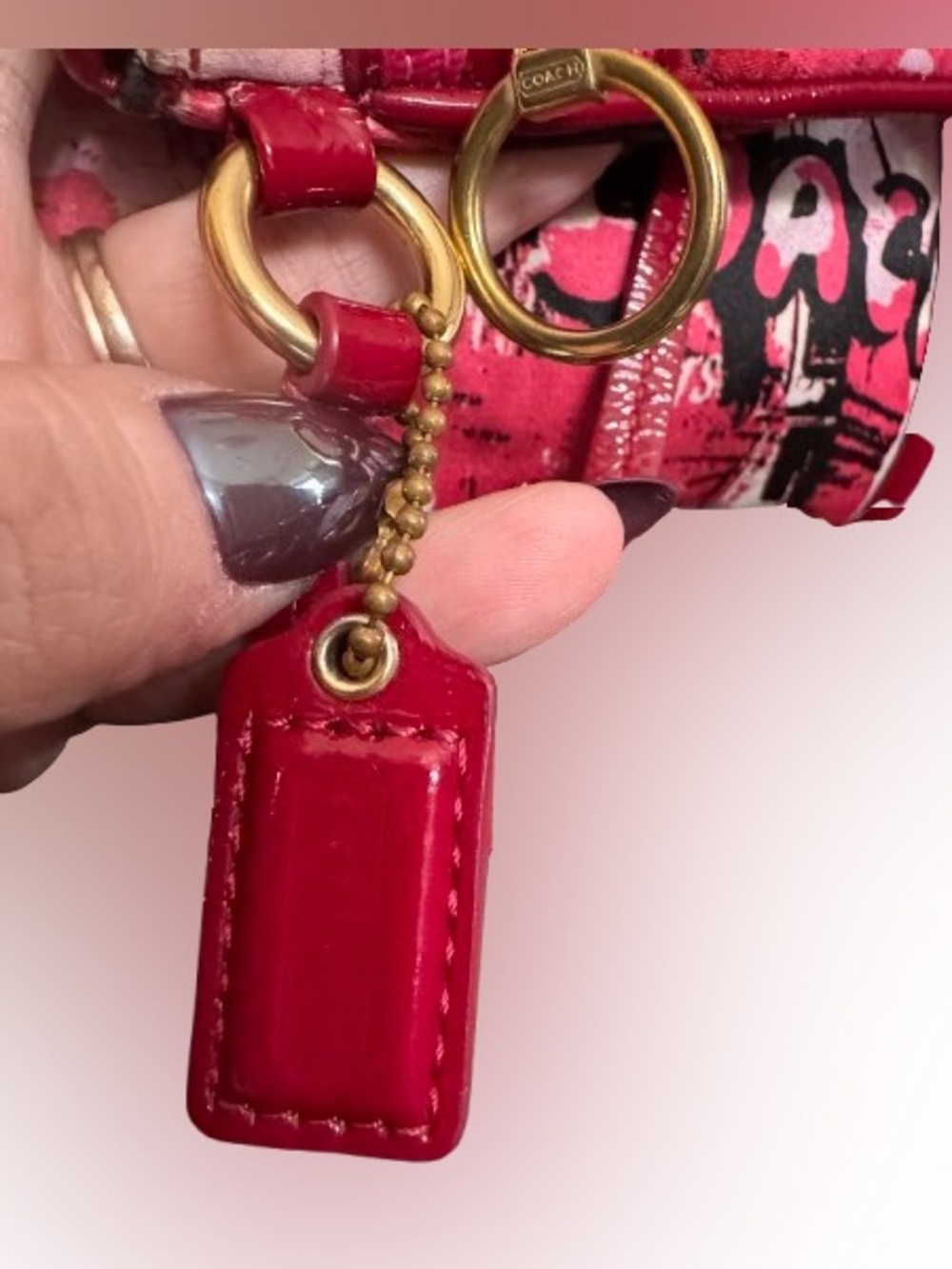 Coach Y2K Poppy Graffiti Glam Tote & Wristlet Set (Pink Multi) - GUC - Picture 12 of 14